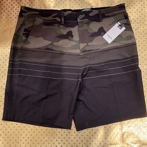 GOODFELLOW & CO FATIGUE COLORED HYBRID SWIM TRUNKS, NWT, SZ 38